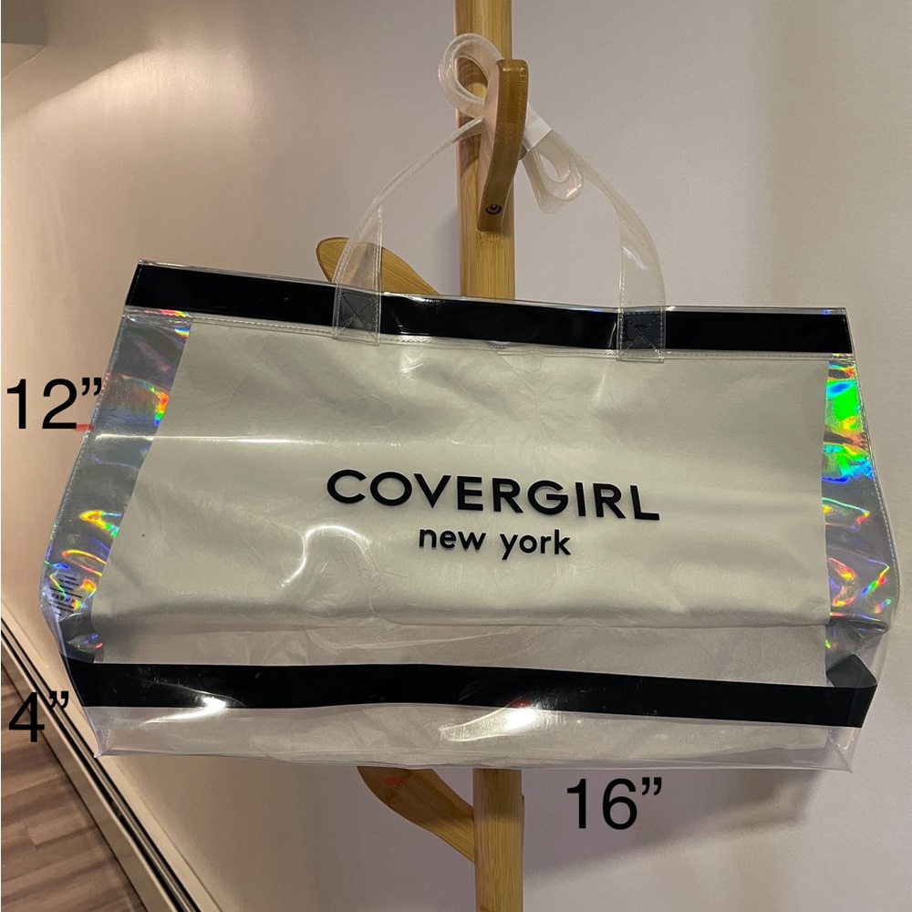 Cover Girl beach bag